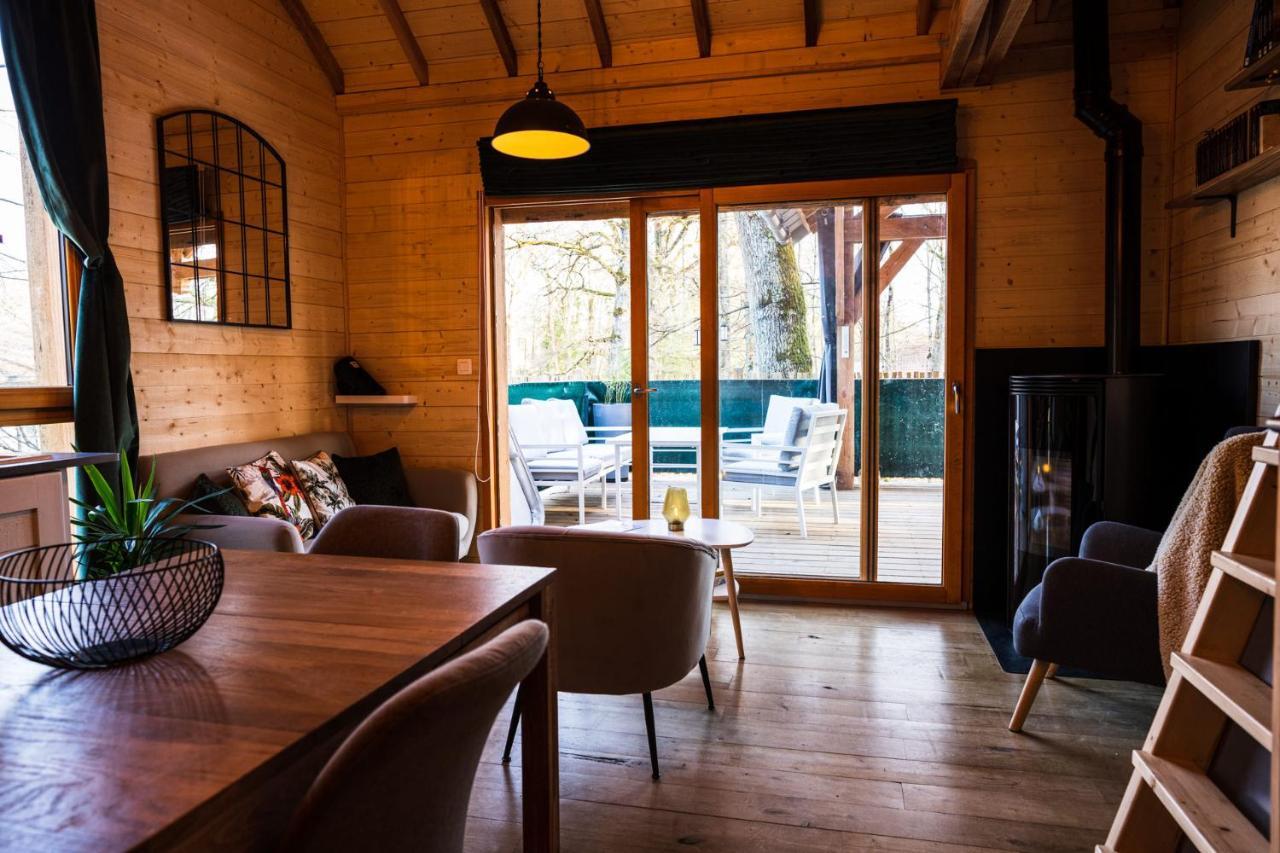 Charmante Cabane Dans Les Arbres Avec Jacuzzi Et Sauna Boismorand Zewnętrze zdjęcie
